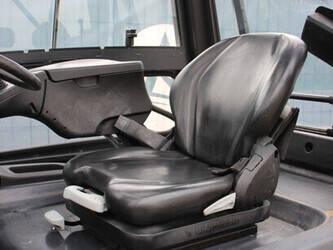 2018-linde-e25hl-01-600-1424034-45474150