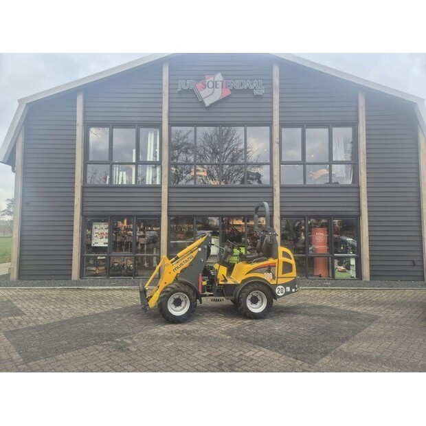 2017 MUSTANG-45477978