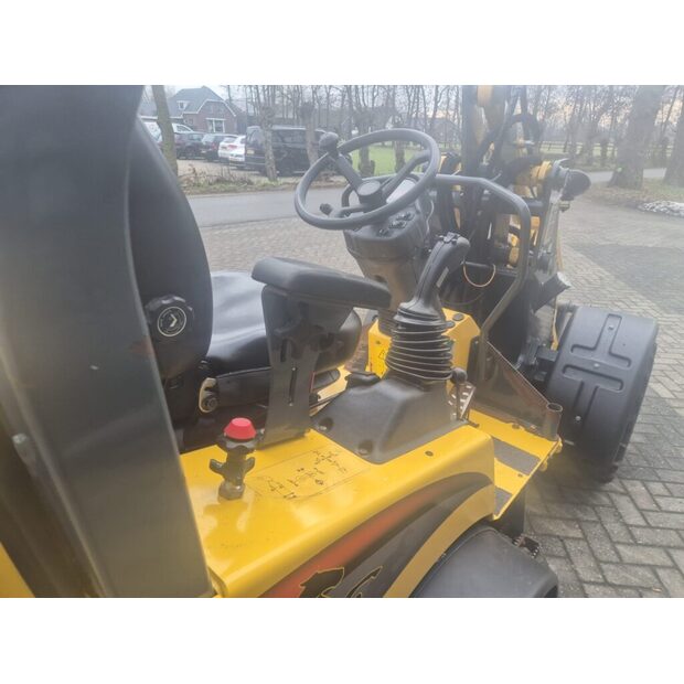 2017 MUSTANG-45477985