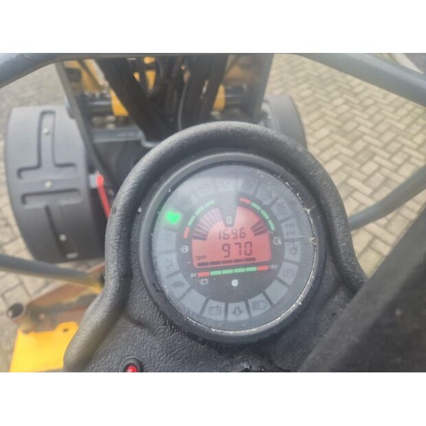 2017 MUSTANG-45477989