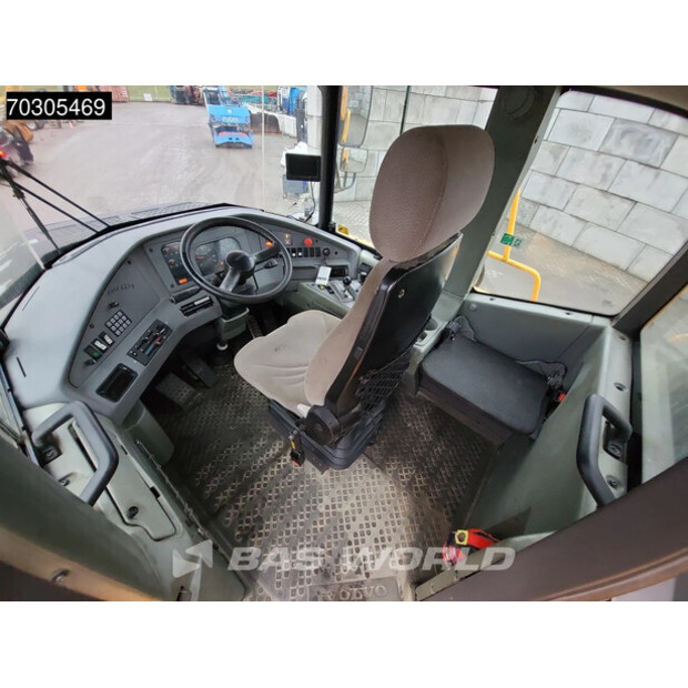 2004 Volvo A25D-45487261