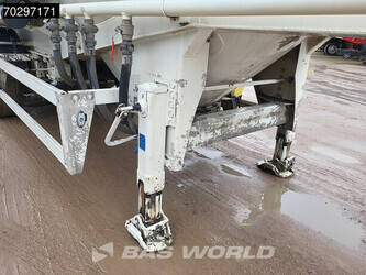 2015-turbos-hoet-sz33aa-45487480