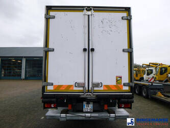 2013-volvo-fl290-1424115-45487883