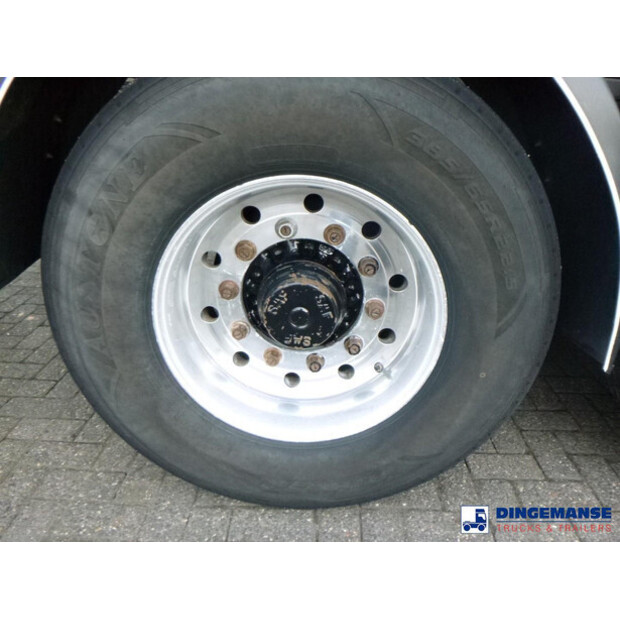 1999 بيرغ OTHERS-45488186