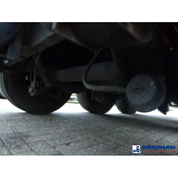 1999 بيرغ OTHERS-45488187