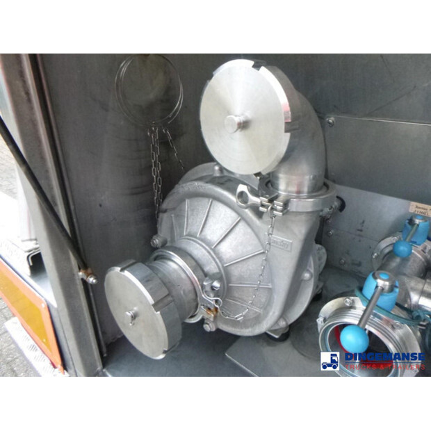 1999 بيرغ OTHERS-45488190