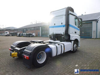 2016-mercedes-benz-actros-1843-1424123-45488220