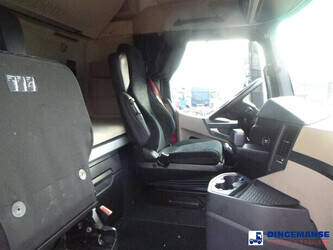 2016-mercedes-benz-actros-1843-1424123-45488231