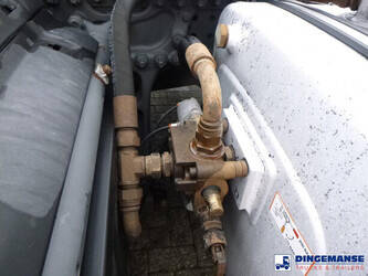 2018-mercedes-benz-arocs-1946-1424124-45488257