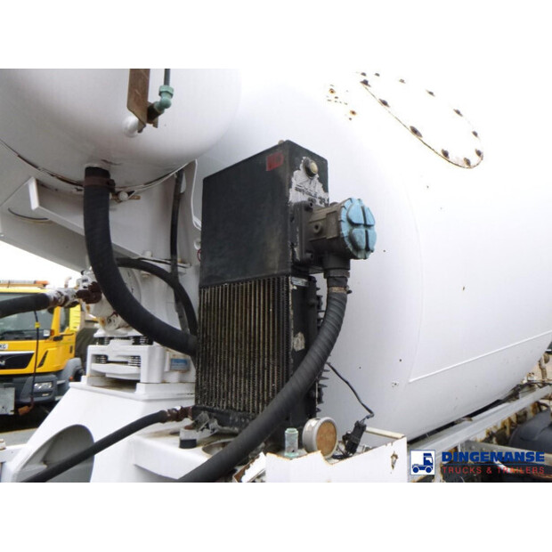 2018 مرسيدس بنز AROCS 3240-45488290