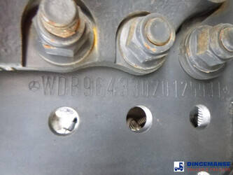 2018-mercedes-benz-arocs-3240-1424125-45488312