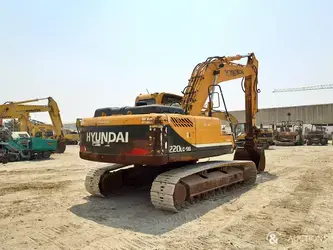 2018-hyundai-r220-9s-1402033-45488393