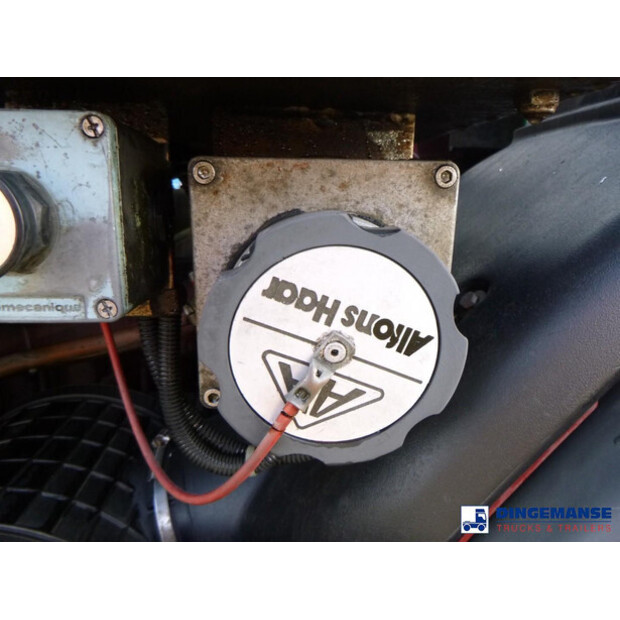 2002 رينو Premium 320-45488542