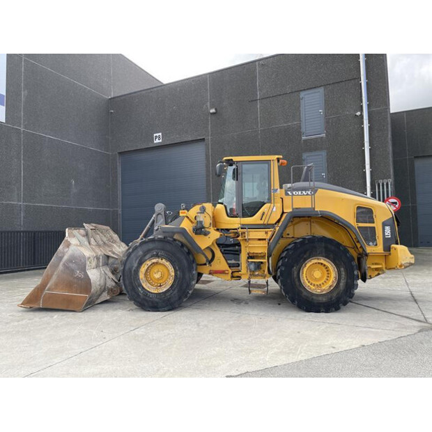 2014 فولفو L150H-45489115