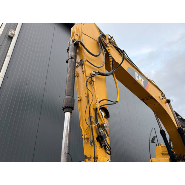 2008 Caterpillar 320DL-45490870