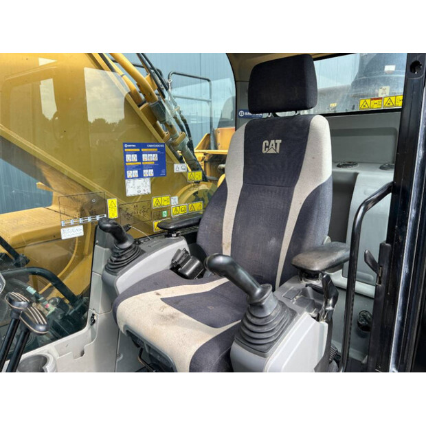 2017 Caterpillar 352F-45491217