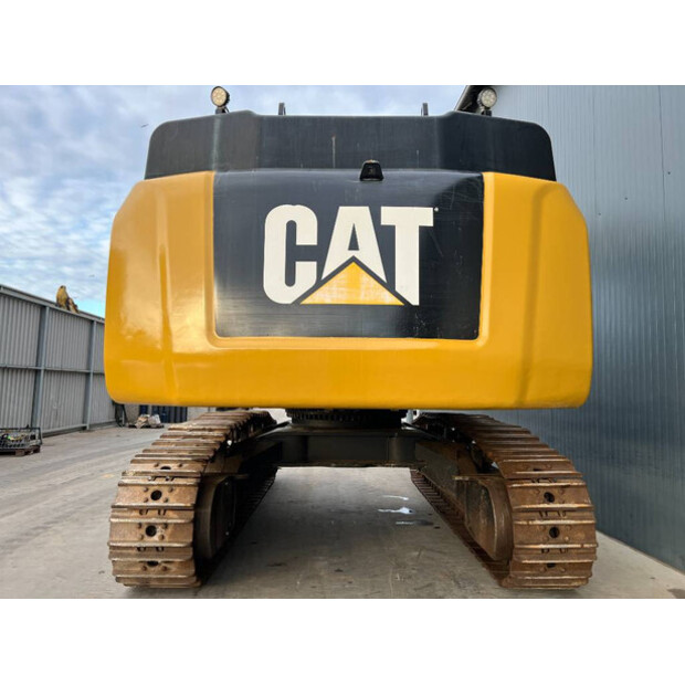2015 Caterpillar 352FL-45491309