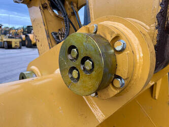 2015-caterpillar-352fl-1424241-45491320