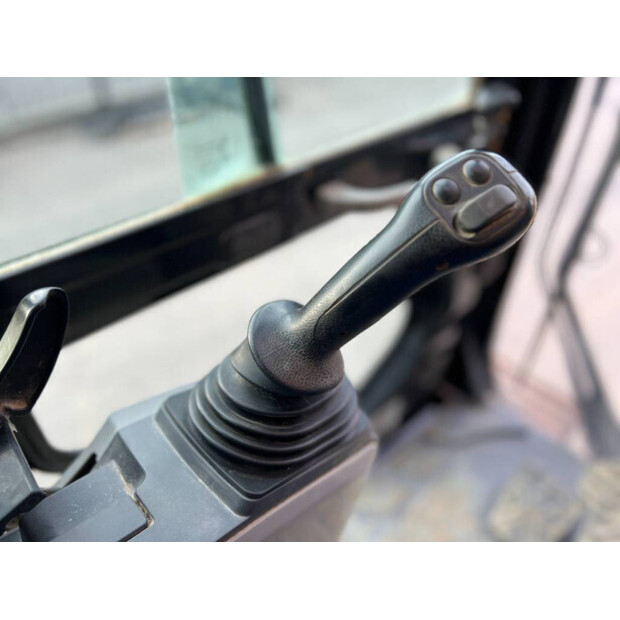 2015 Caterpillar 352FL-45491359