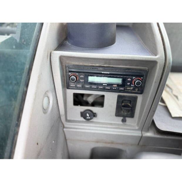 2019 فولفو EC300EL-45491903