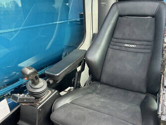 2010-tadano-atf-130g-5-45492510