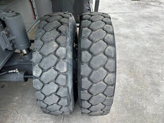 2002-sennebogen-835m-1424309-45493161