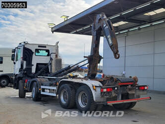 2025-renault-c460-45493384