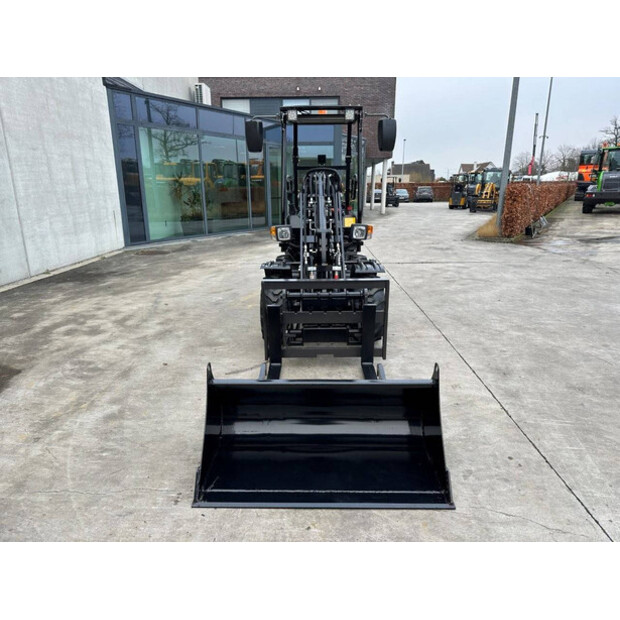 2025 Wolf Mini 750-45493525