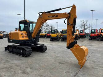 2016-hyundai-r60vs-1424316-45493629