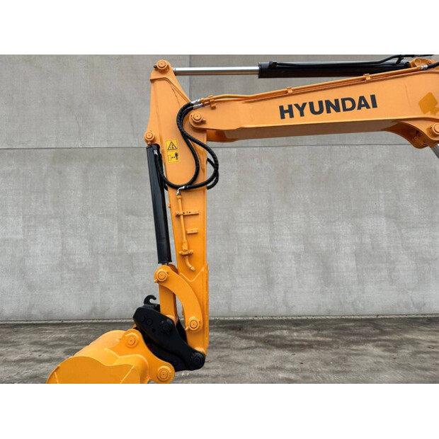 2016 Hyundai R60VS-45493638