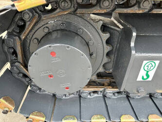 2016-hyundai-r60vs-1424316-45493647