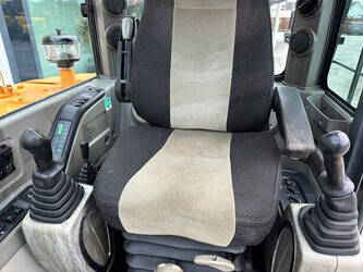 2016-hyundai-r60vs-1424316-45493669