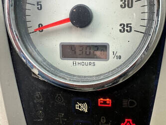 2016-hyundai-r60vs-1424316-45493670