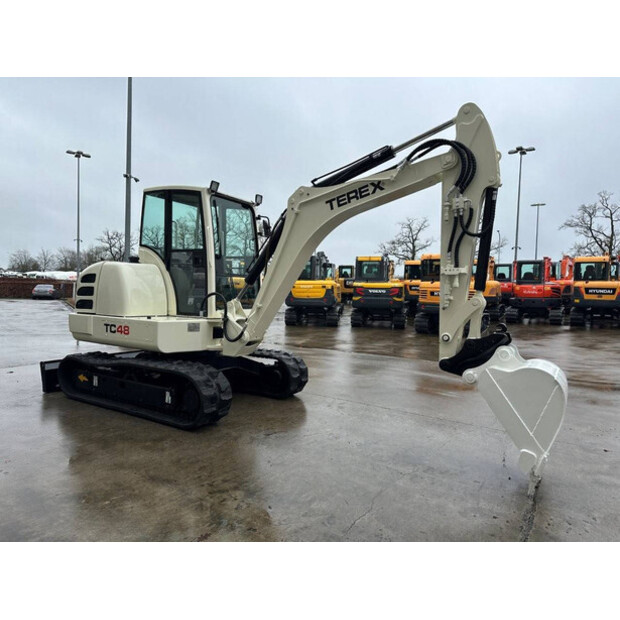 2008 تيريكس TC48-45493899