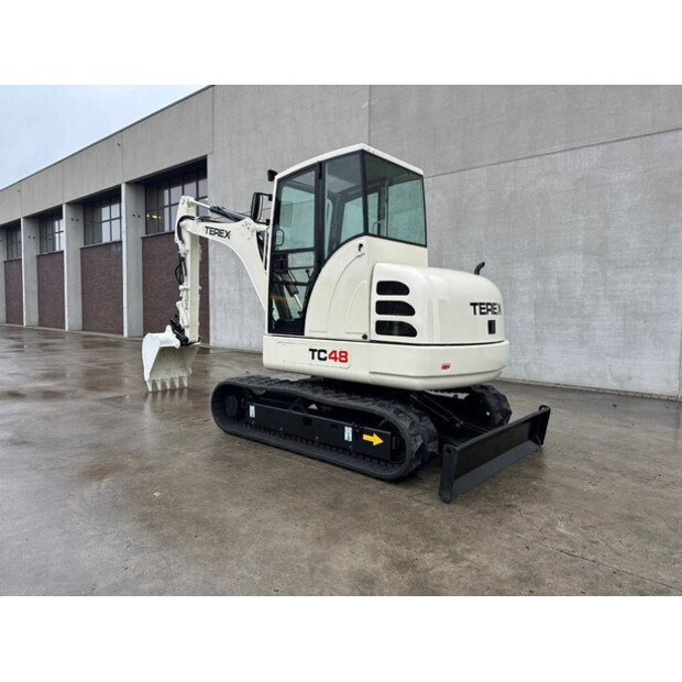 2008 تيريكس TC48-45493902