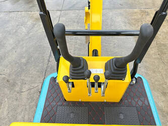 2025-machpro-mp-15-45494340