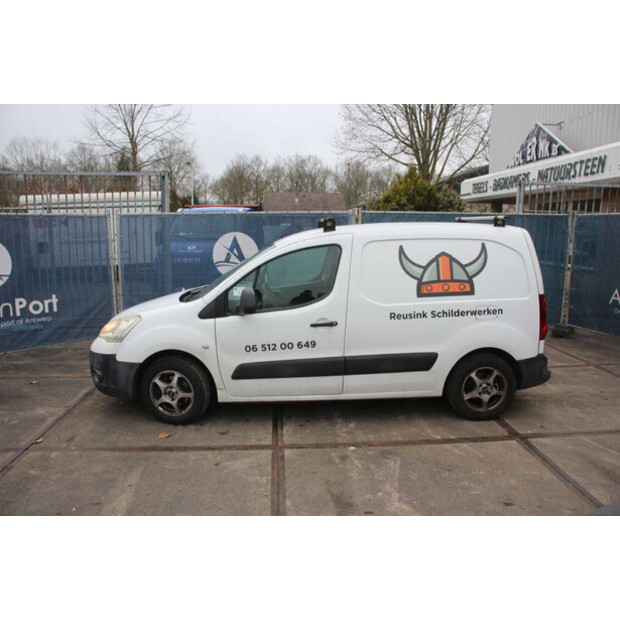 2011 سيتروين BERLINGO-45494612