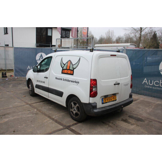 2011 سيتروين BERLINGO-45494613