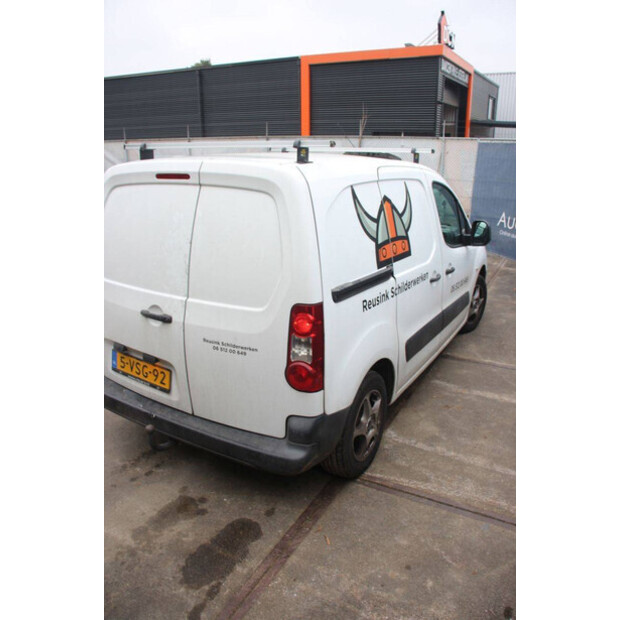 2011 سيتروين BERLINGO-45494615