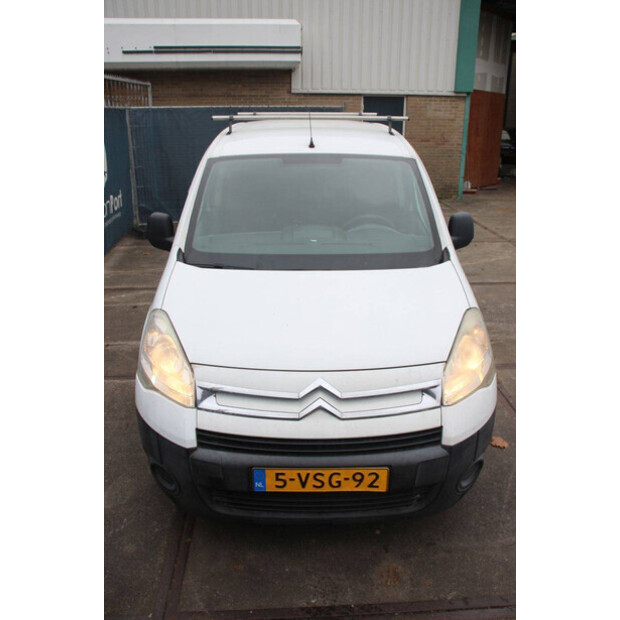 2011 سيتروين BERLINGO-45494617