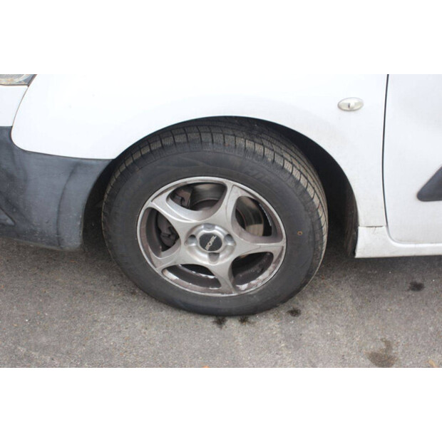 2011 سيتروين BERLINGO-45494623