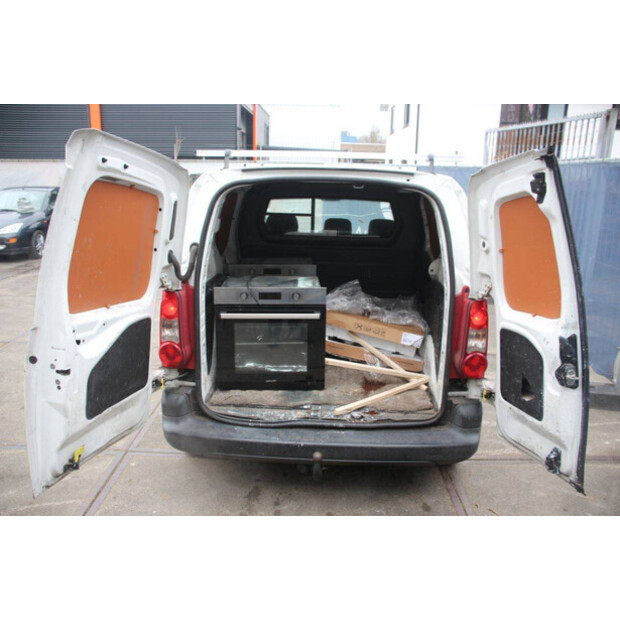 2011 سيتروين BERLINGO-45494629