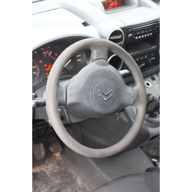 2011 سيتروين BERLINGO-45494640