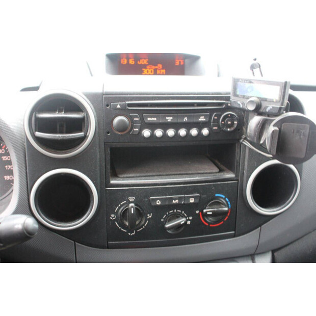 2011 سيتروين BERLINGO-45494644