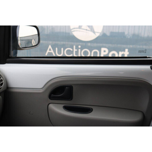 2007 NISSAN Kubistar-45494692