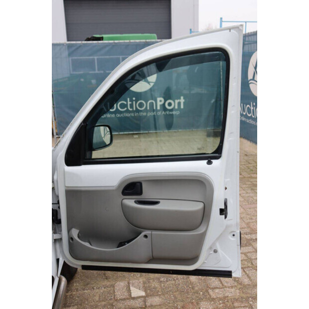 2007 NISSAN Kubistar-45494711