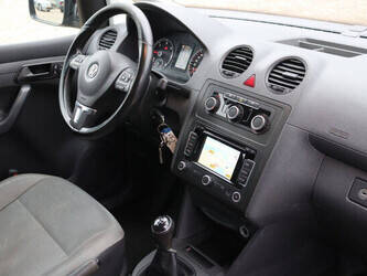 2013-volkswagen-caddy-1424339-45494792