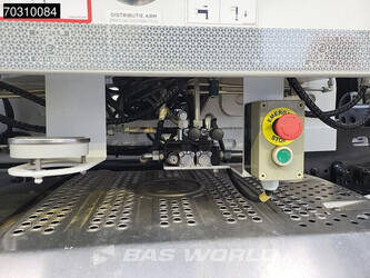 2023-mercedes-benz-arocs-2843-45494801