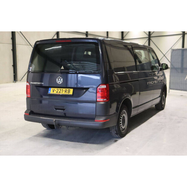 2018 Volkswagen Transporter-45494837