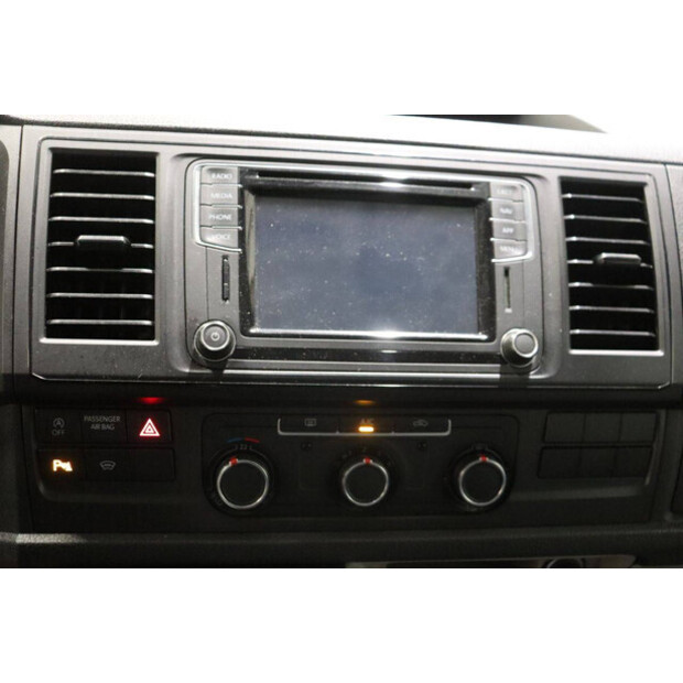 2018 Volkswagen Transporter-45494865